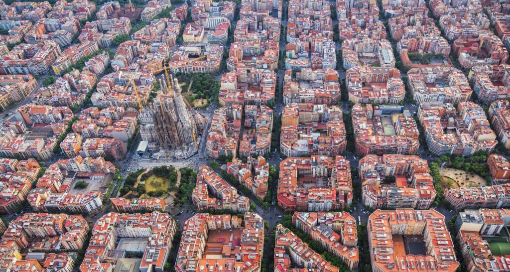 Barcelona: quando ir, passeios e mais sobre a cidade